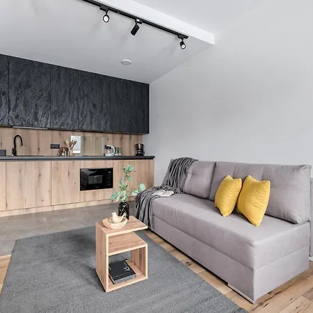 Apartment Male Bialczanskie Odkryj-bialke *